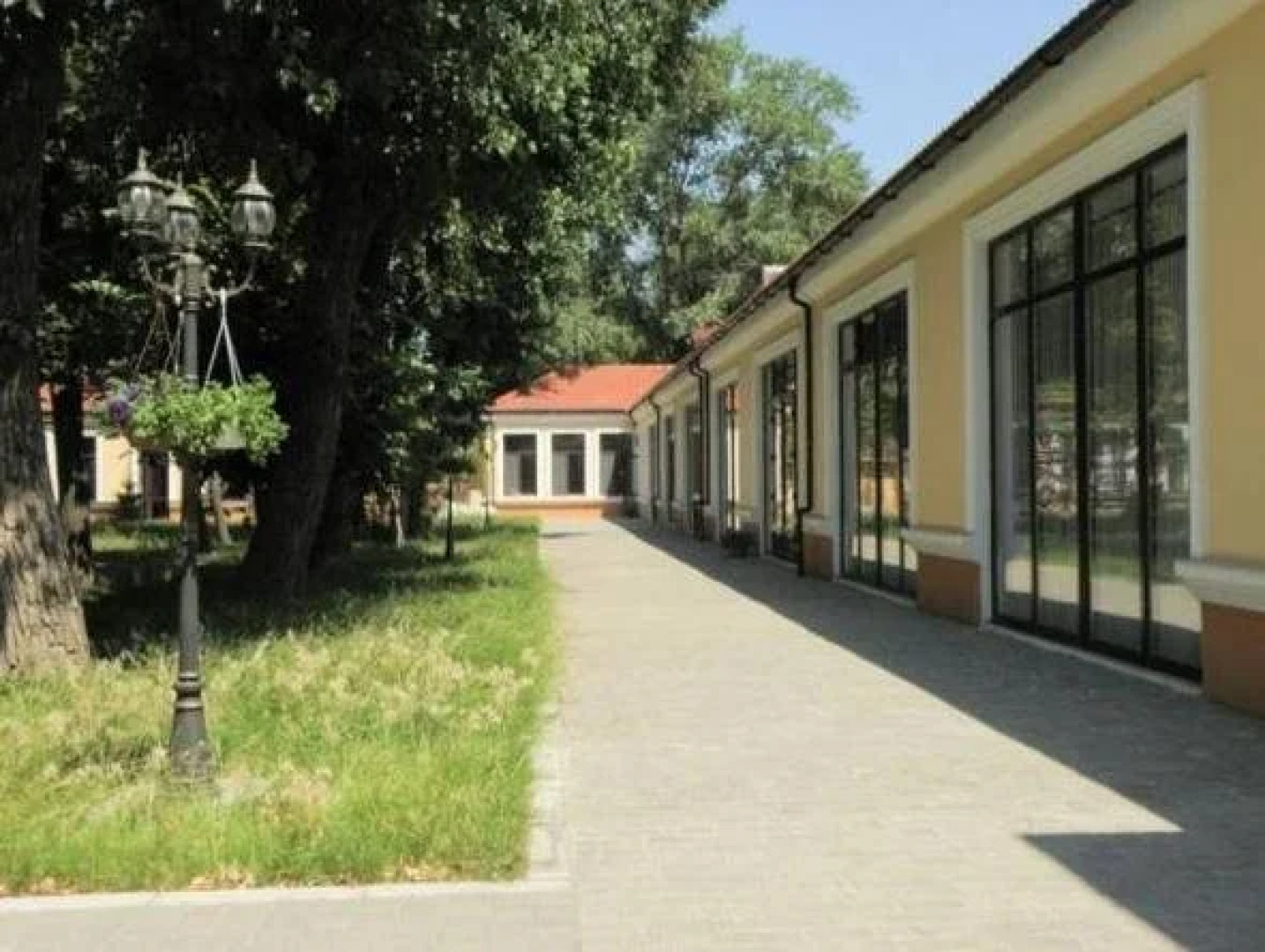 Отель Адмирал