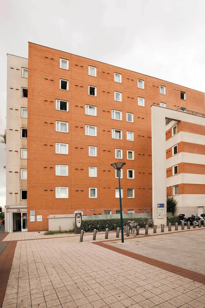 Séjours & Affaires Pantin Charles de Gaulle