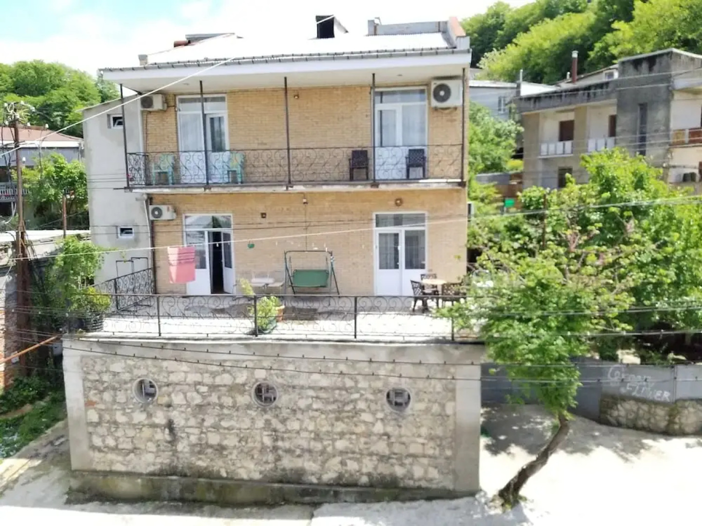 Отель «Зеленый цветок»