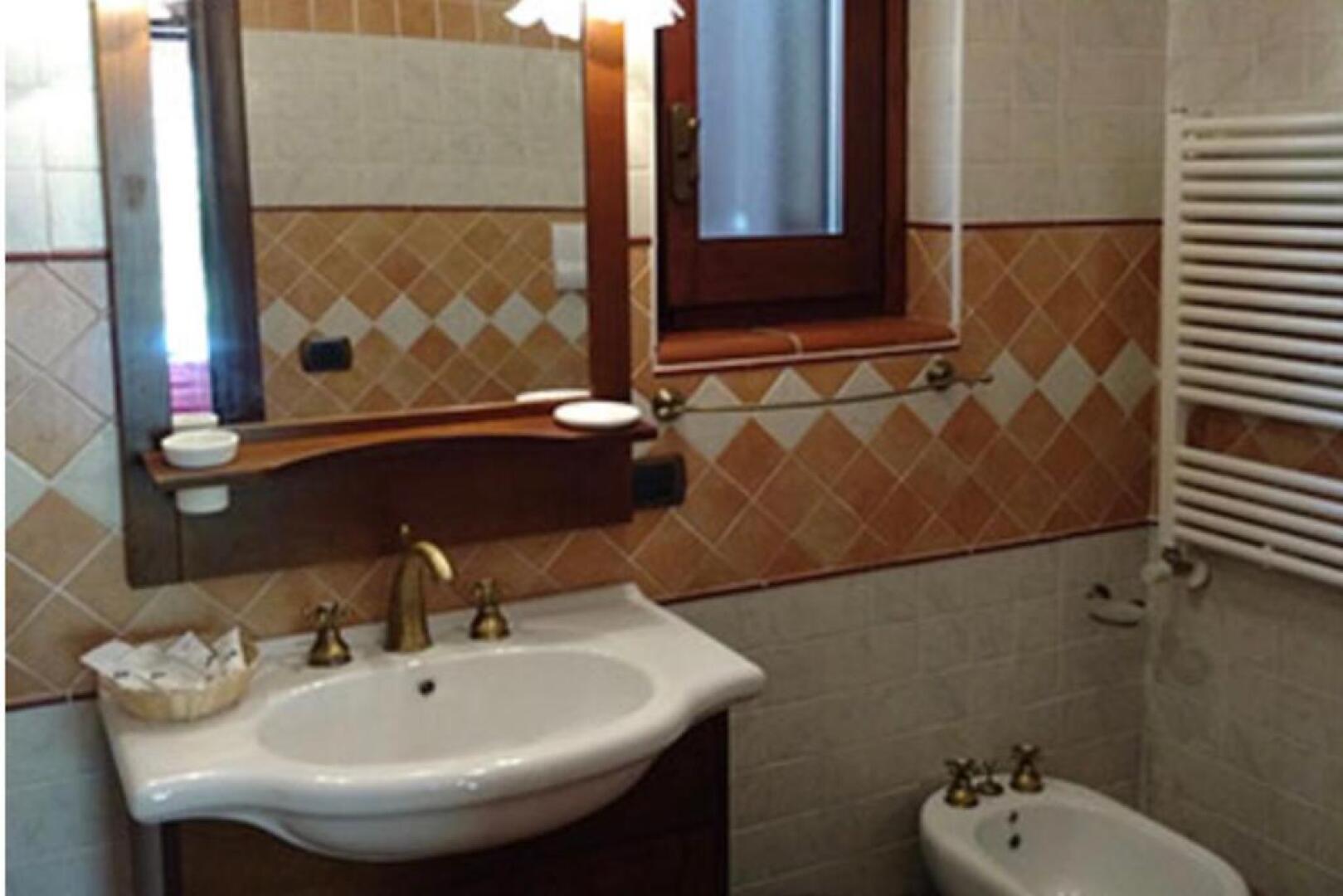 Local Stone Cottage With Shared Pool