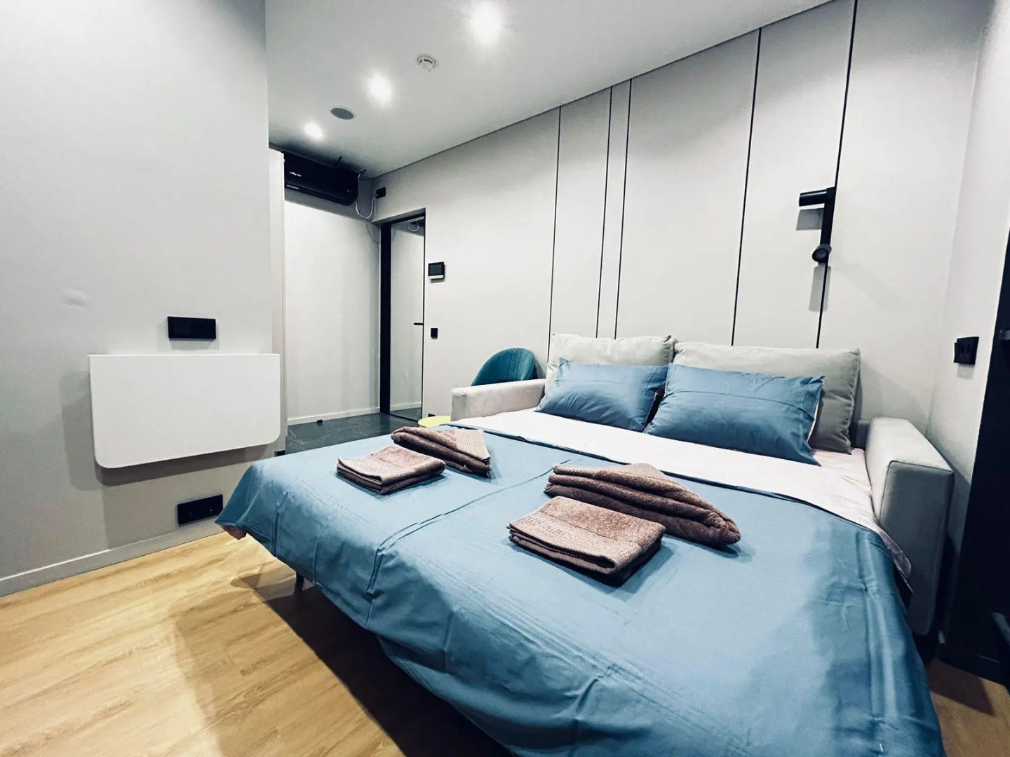 Апартаменты на улице Сергея Макеева 1