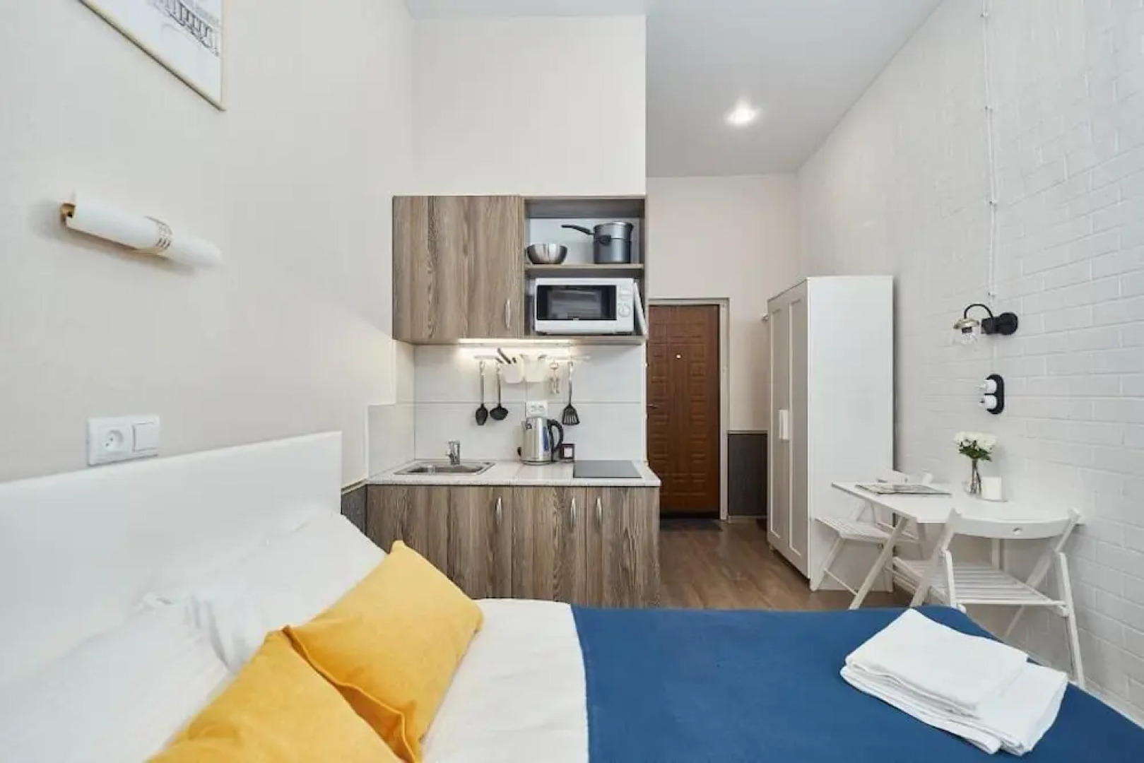 Апартаменты «TakeRoom Шпалерная»