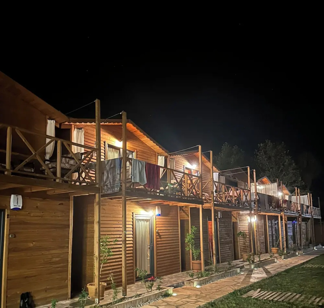 Fnm Luxury Bungalovs