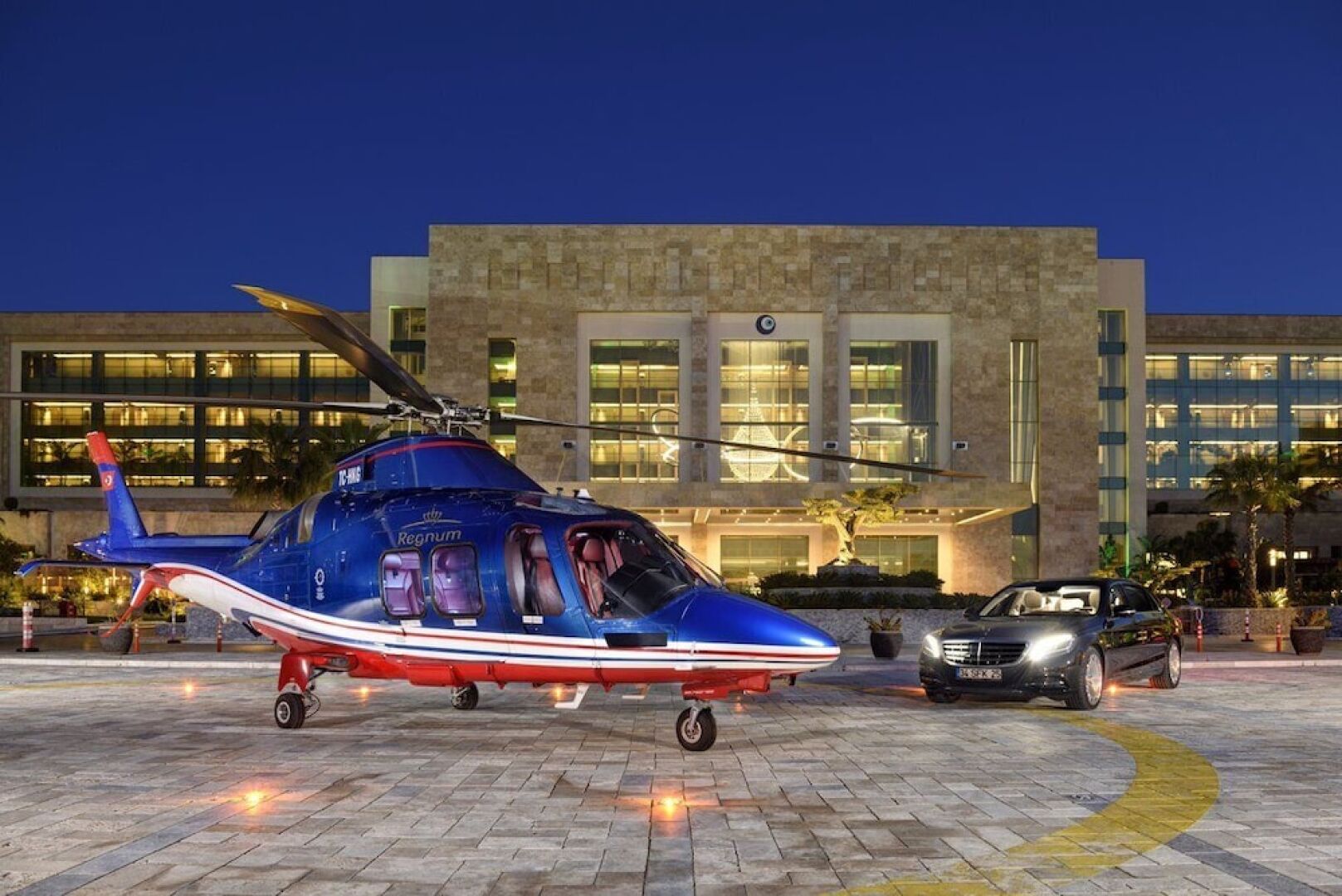 7 Deluxe - Seductive Style and Serenity