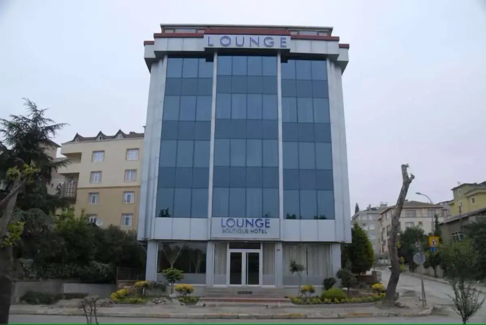 Lounge Boutique Hotel