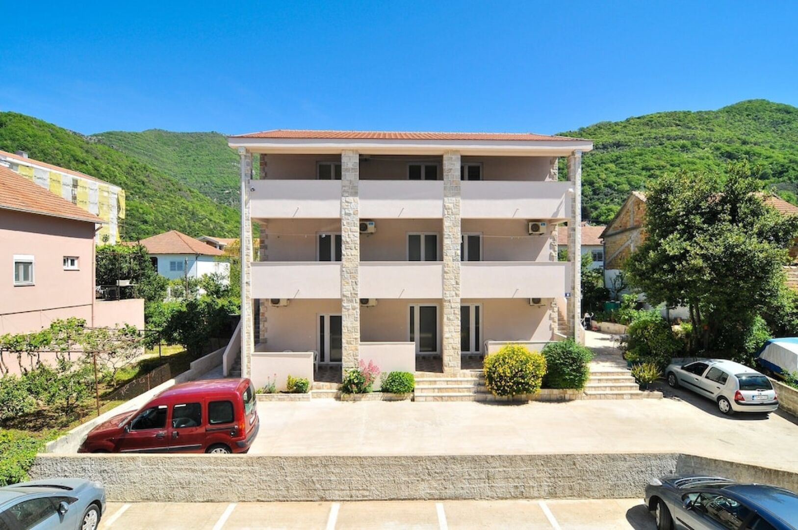 Apartments Samardzic