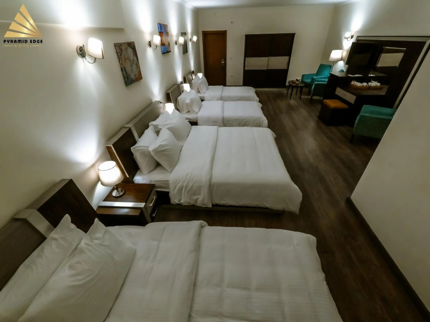 Pyramid Edge Hotel & Exclusive Pyramids View Rooftop