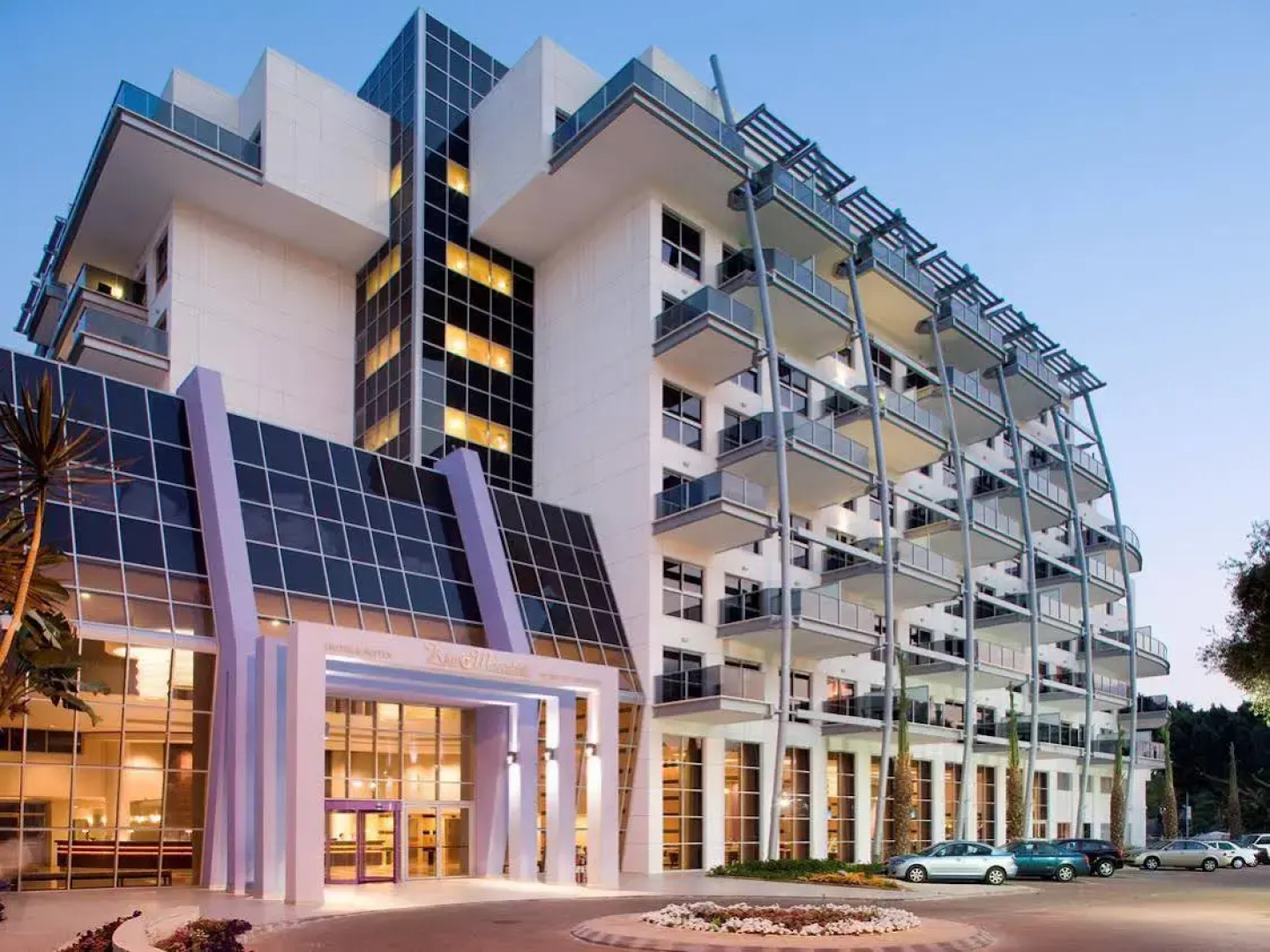 Kfar Maccabiah Hotel and Suites