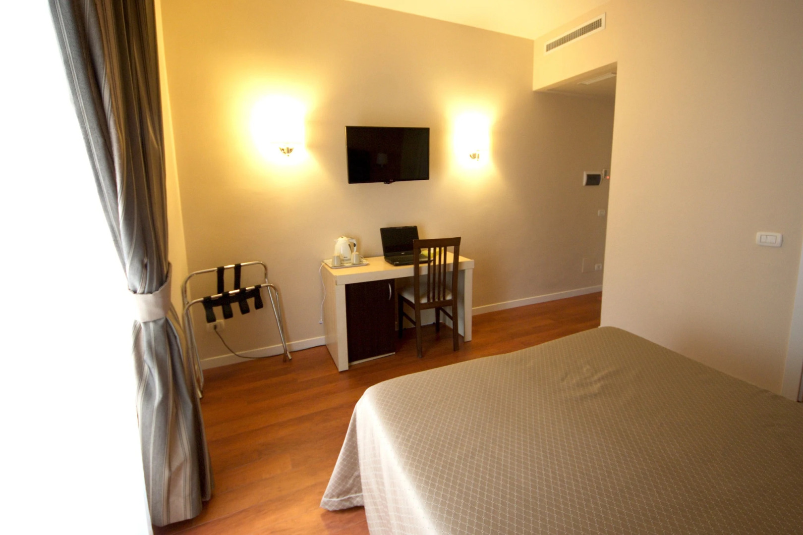 Roma Rooms Colosseum