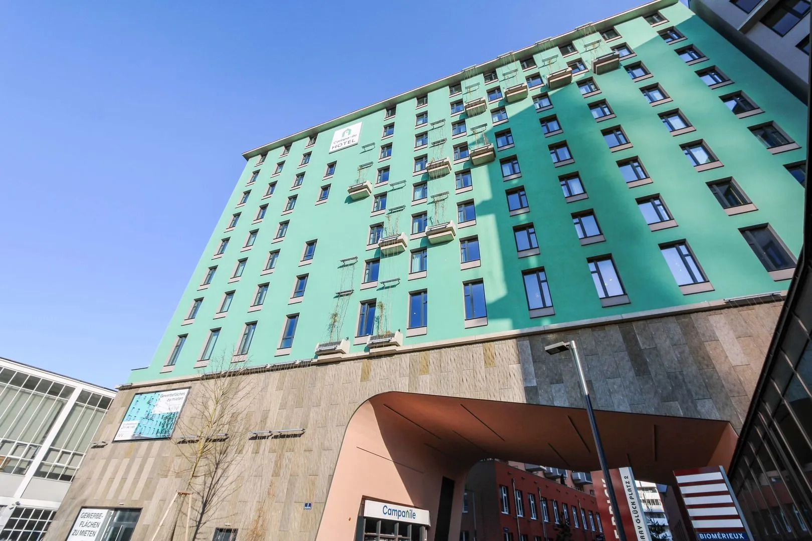 Campanile Vienna South