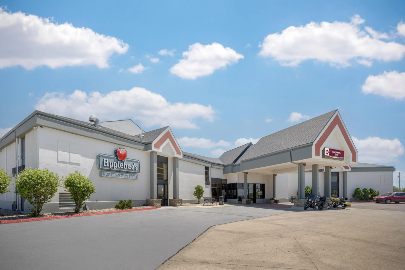 Best Western Plus York Hotel & Conference Center