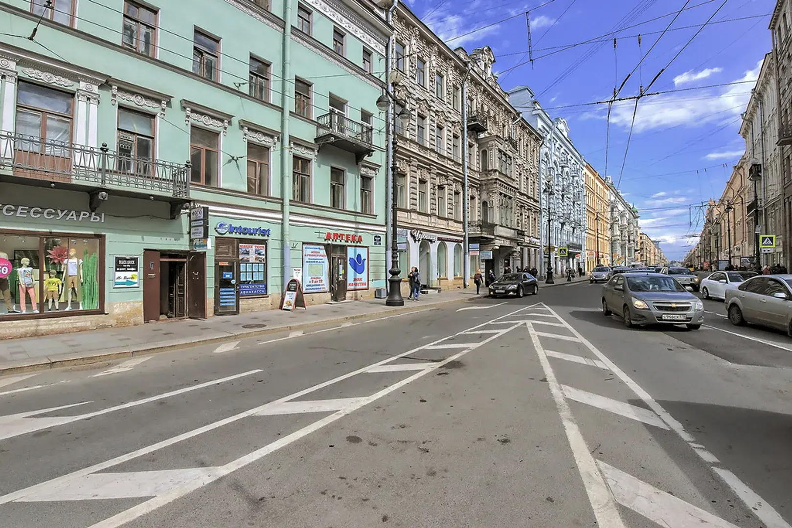 Апартаменты на Невском проспекте 128