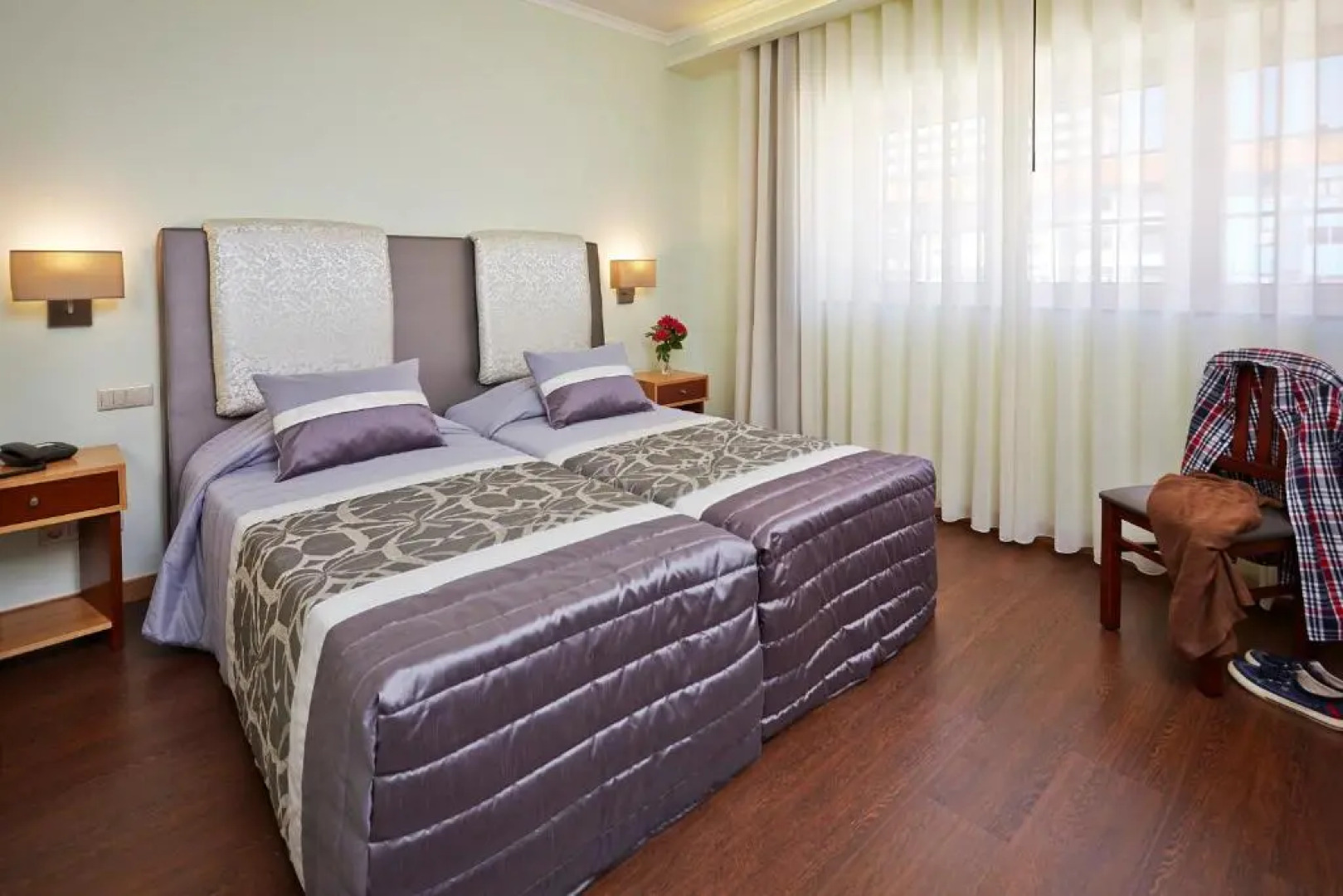 Welcome In - Suites & Hostel