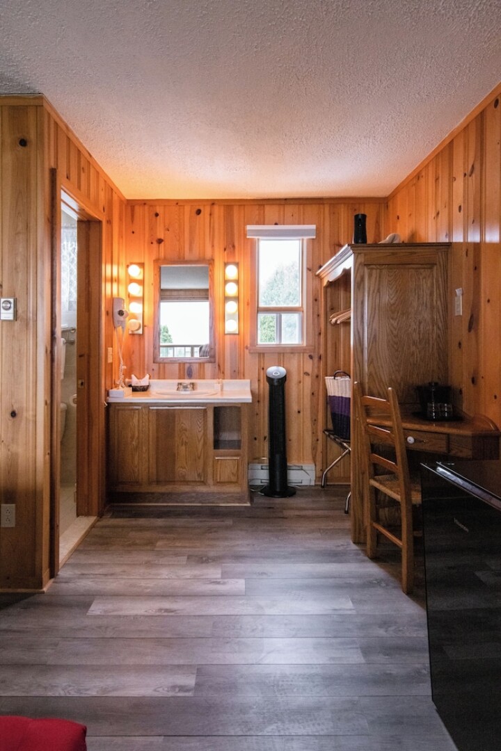 Hotel La Roche Pleureuse