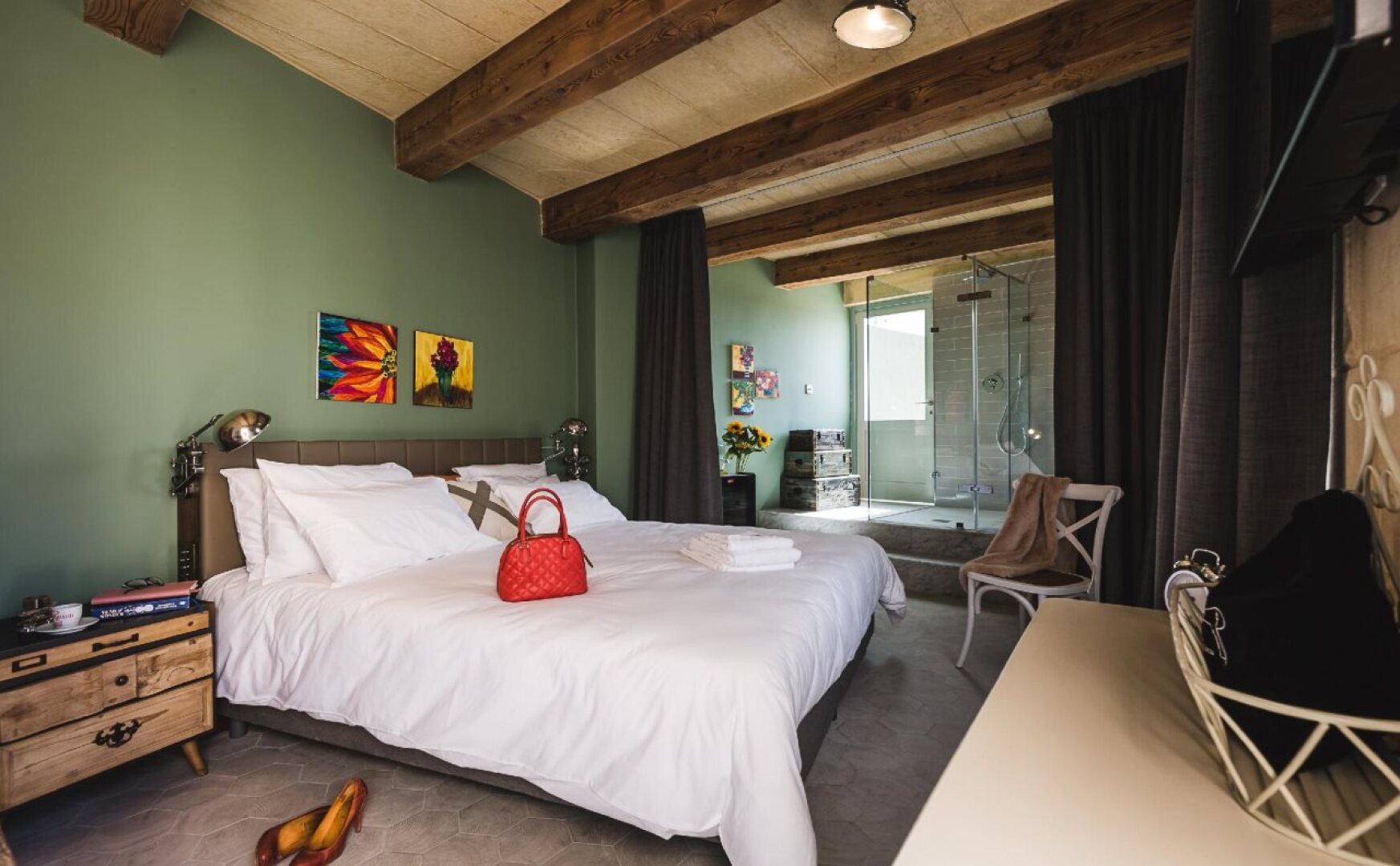 Talbot and Bons Boutique Bed & Breakfast