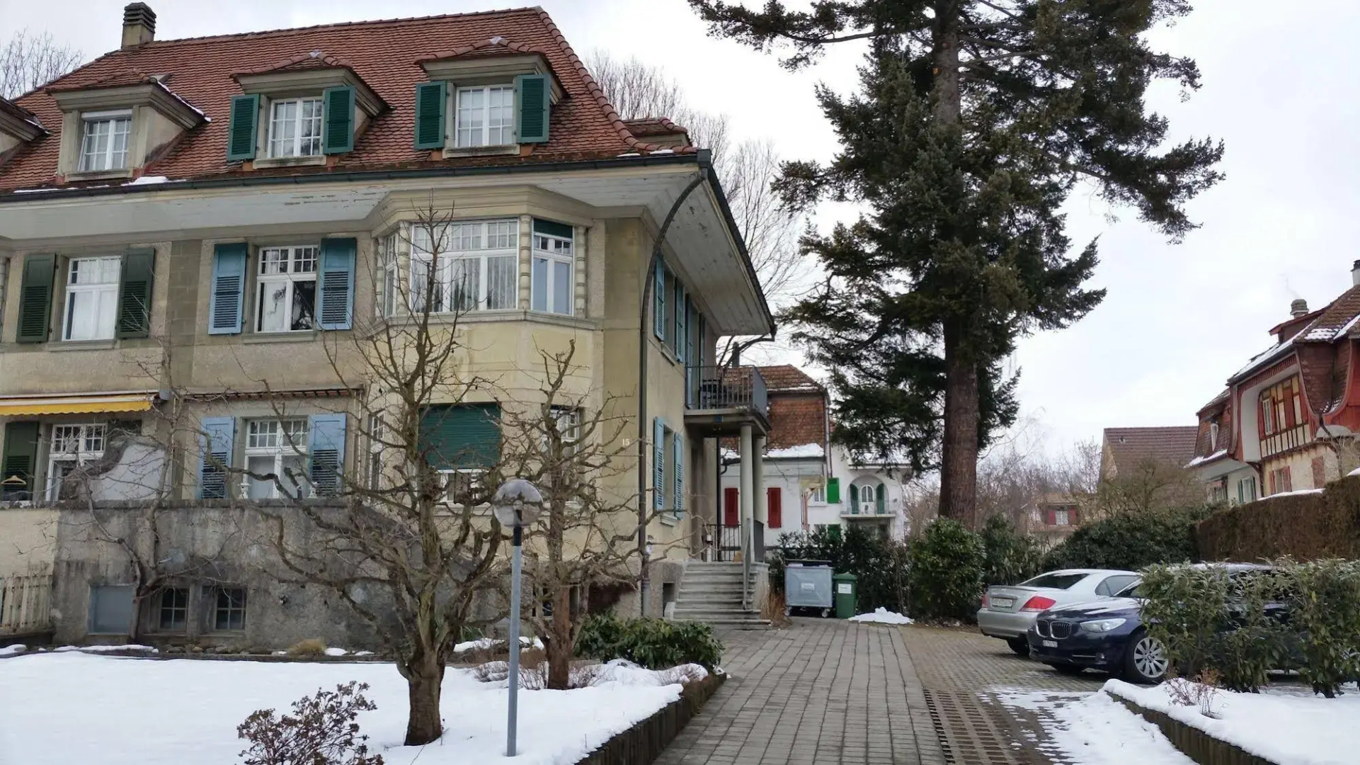 Max Aviation Villa & Apartments