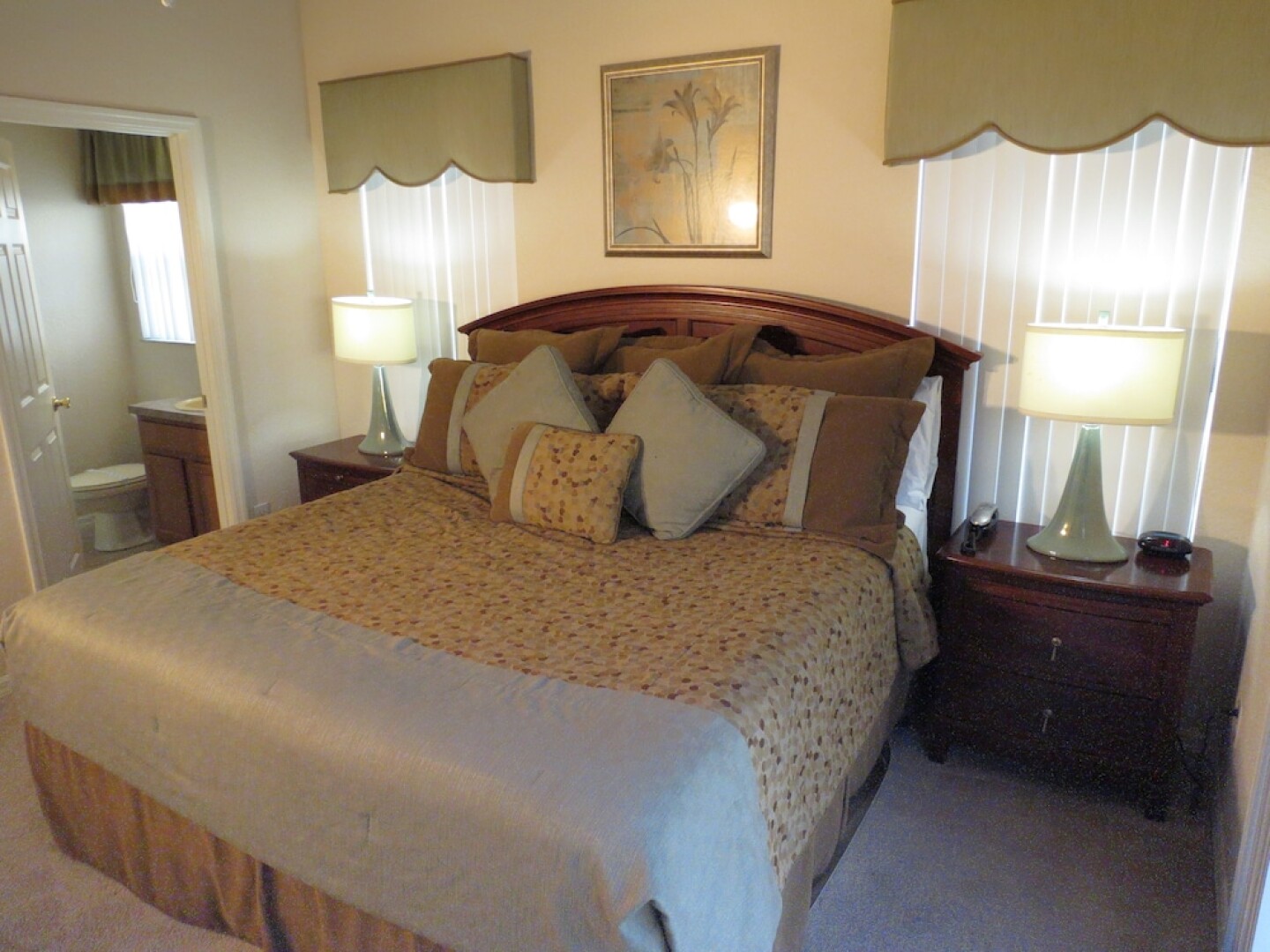 Kissimmee Maingate Area Pool Homes by SVV