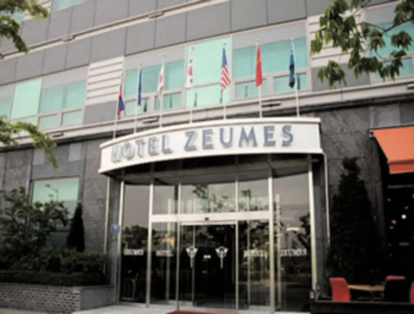 Incheon Airport Hotel Zeumes
