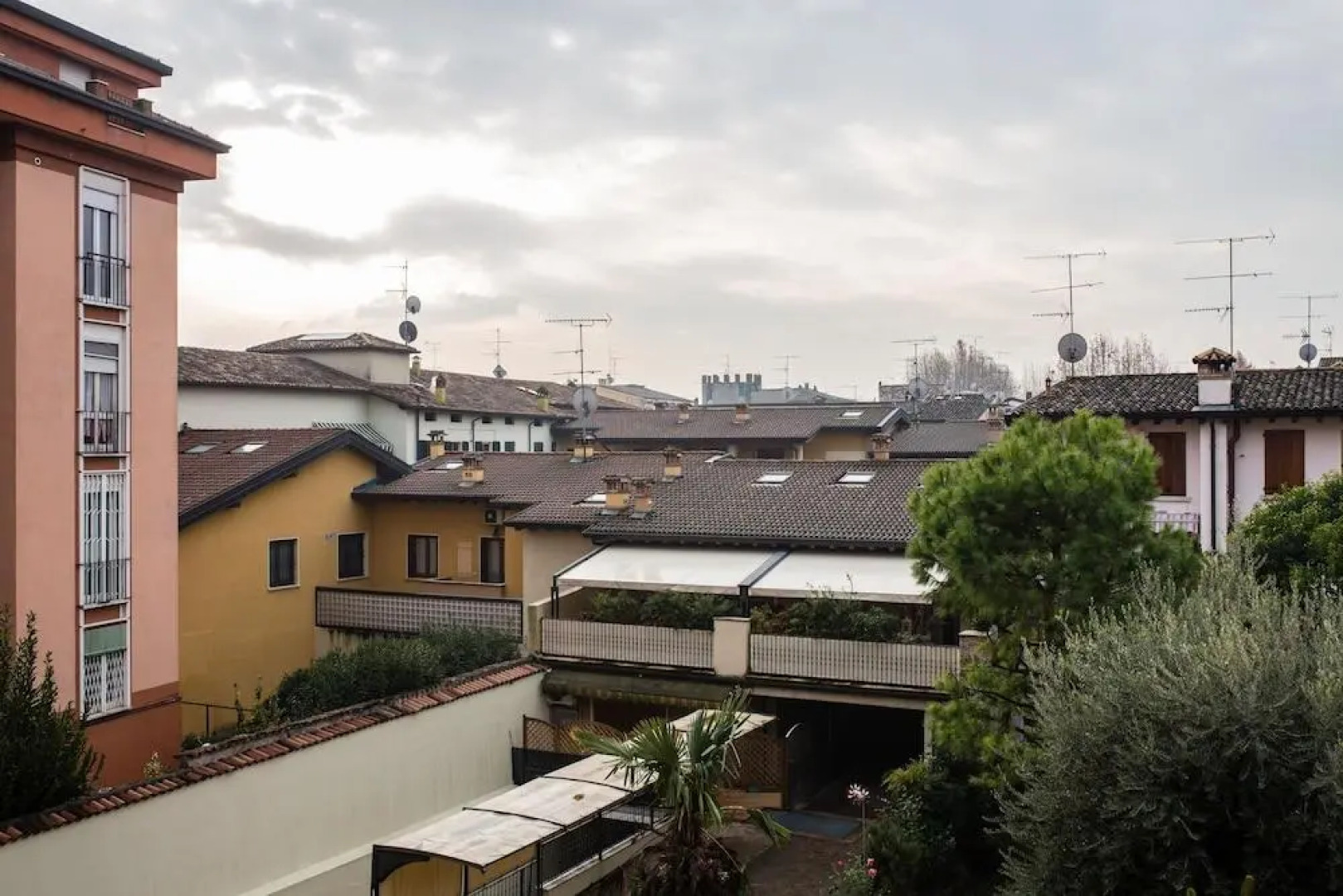 Bright Apartments Desenzano - La Quiete Lake View