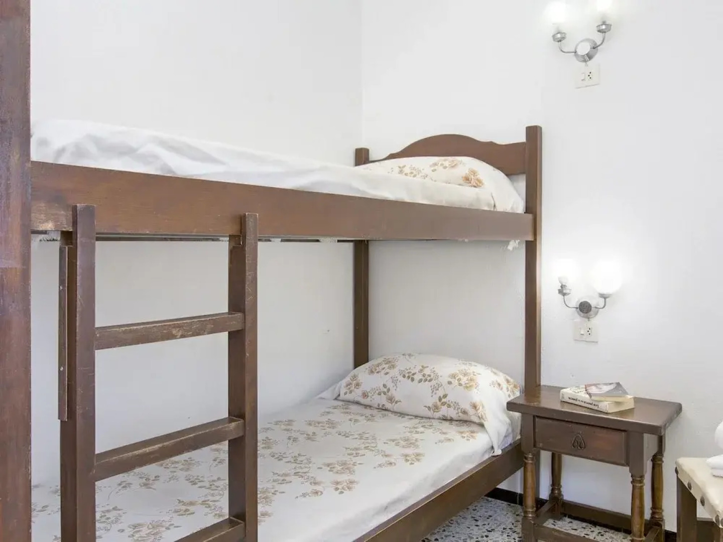 Apartment near Sea with Shared Swimming Pool in Costa Brava