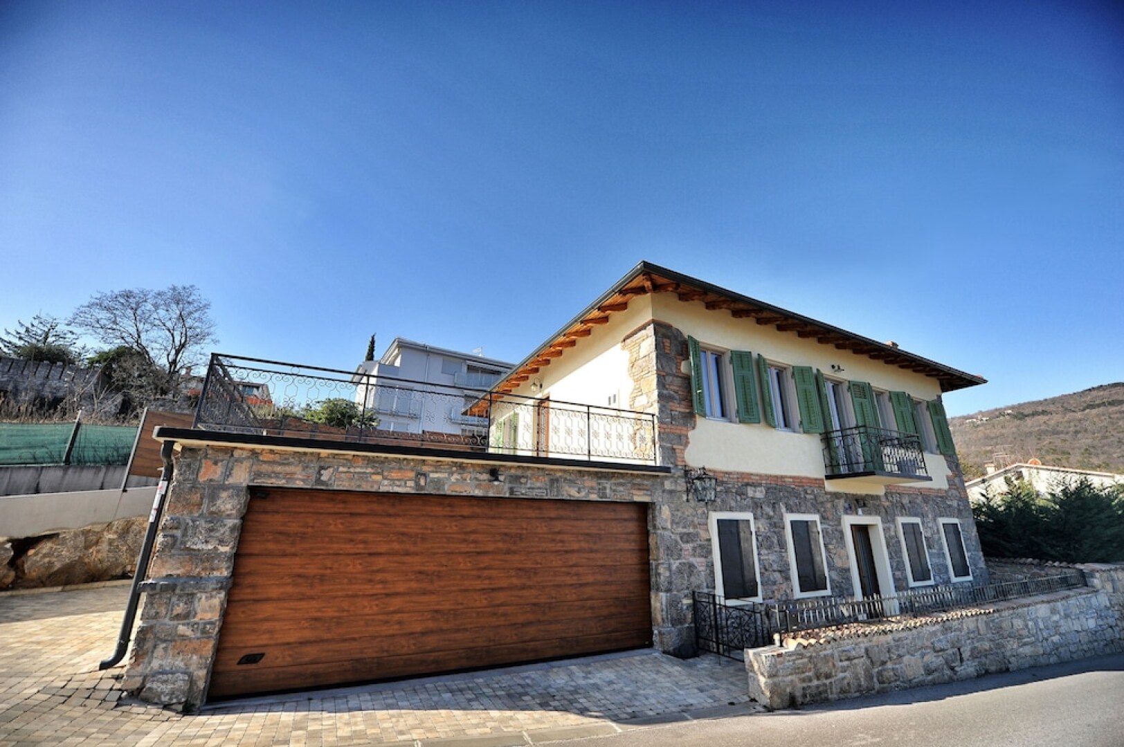 Villa Okra With Pool