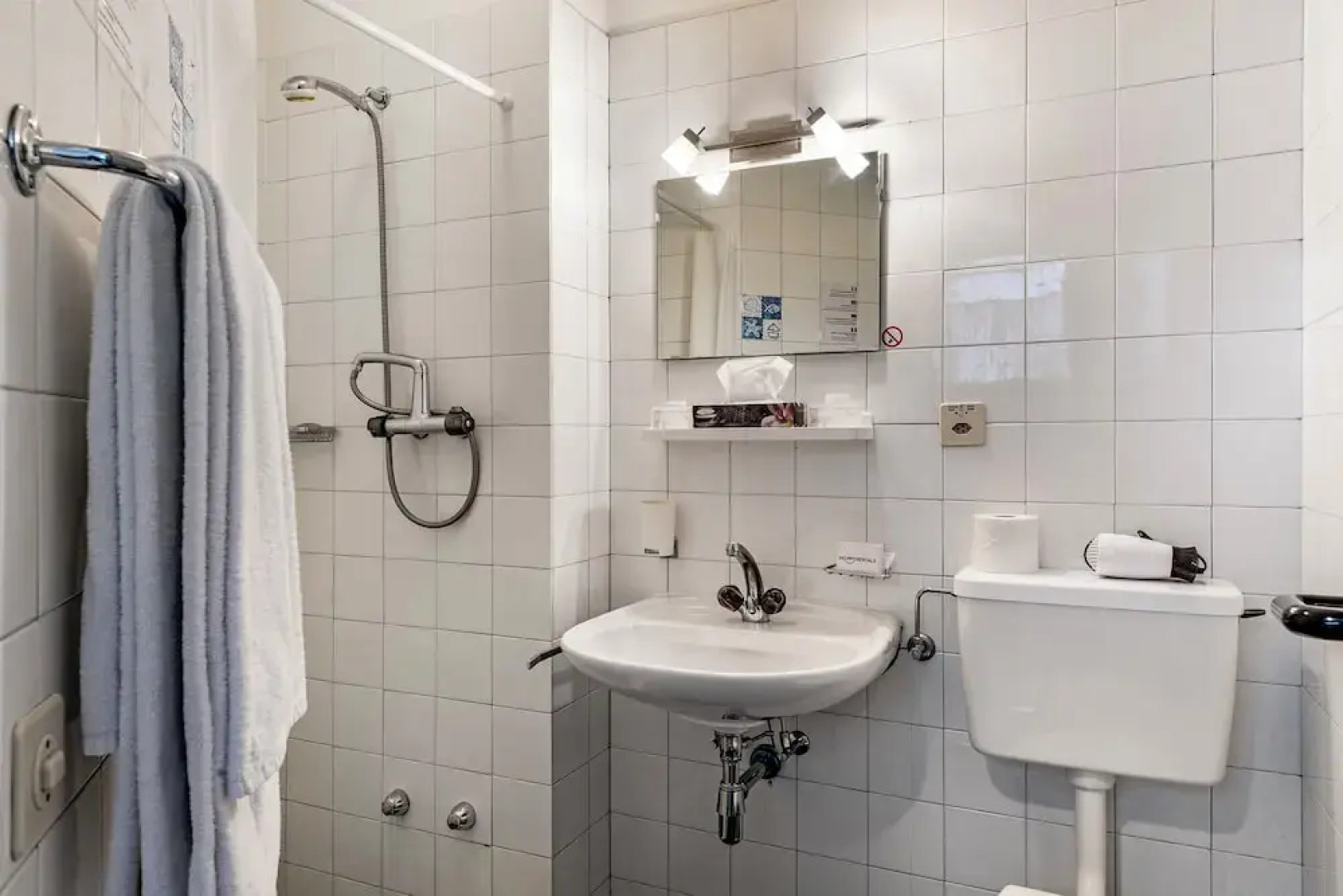 Chiasso Apartments 204