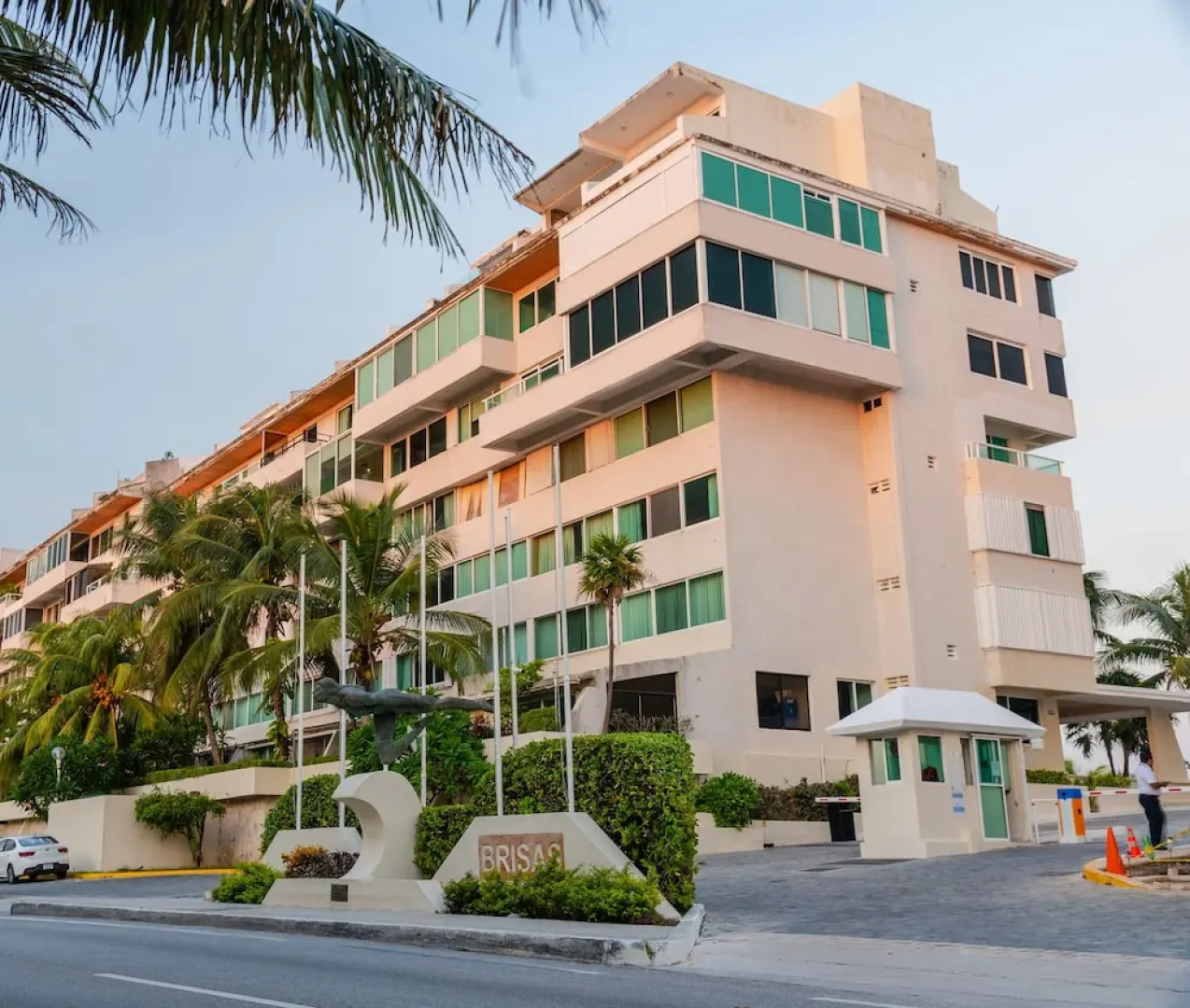Beachfront Penthouses by LivIN Cancun