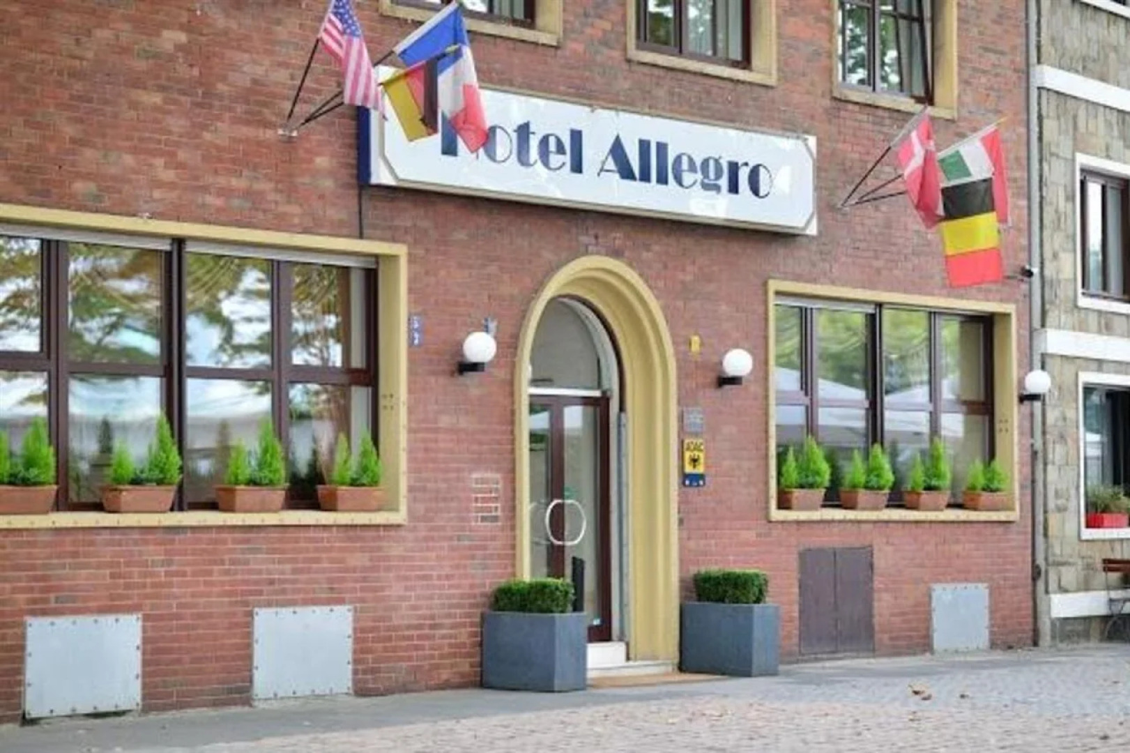 Hotel Allegro
