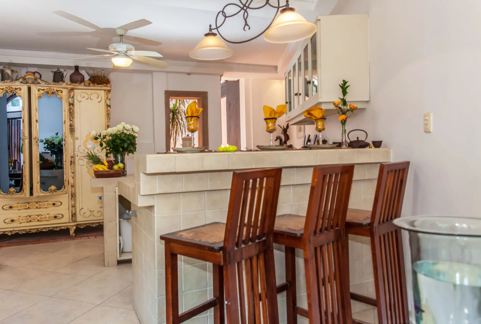 Garlands del Rio Riverside Boutique Hotel