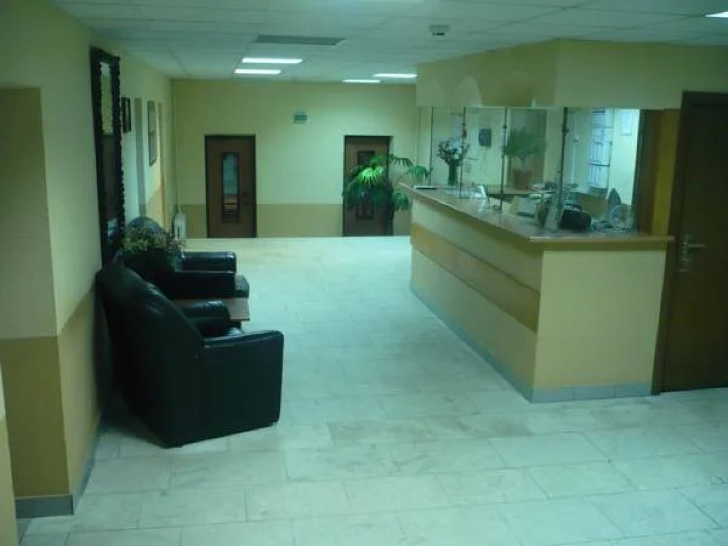 Отель Глобус