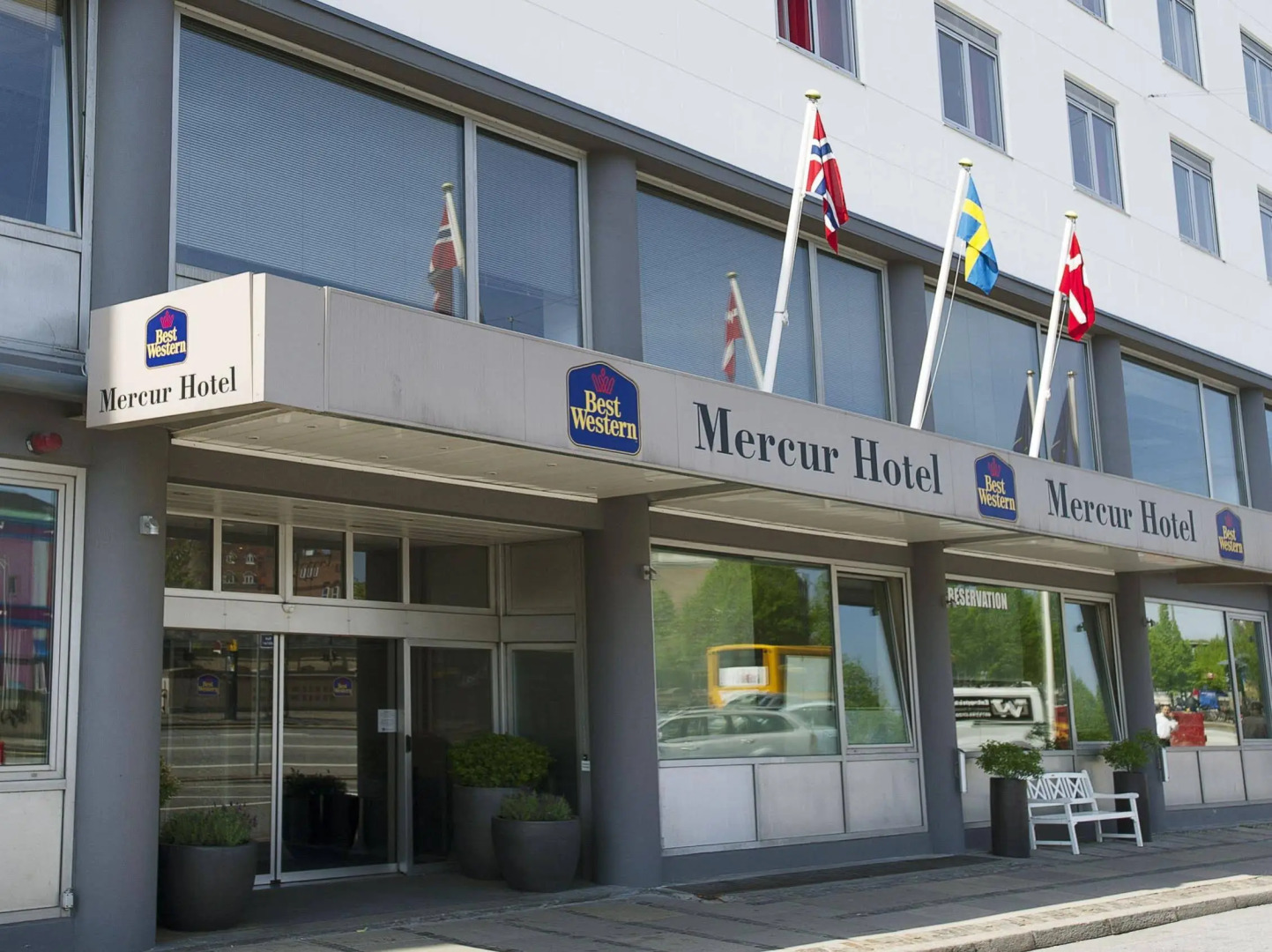Mercur Hotel