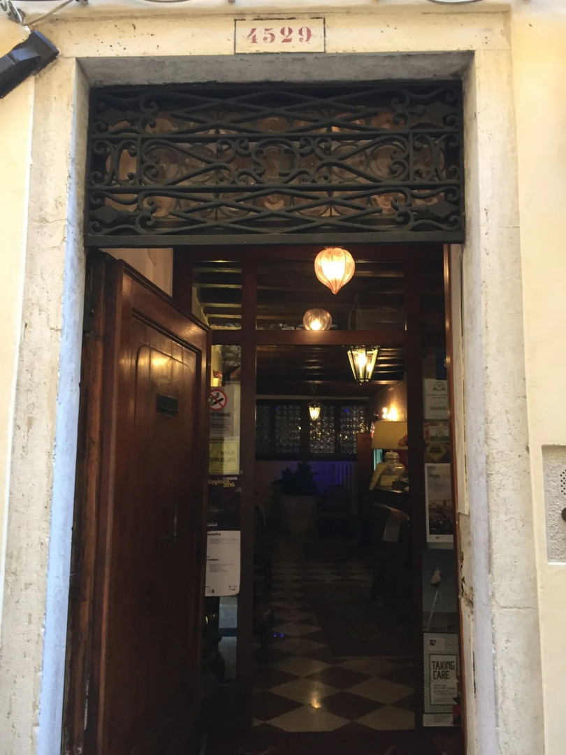 Hotel Mezzo Pozzo