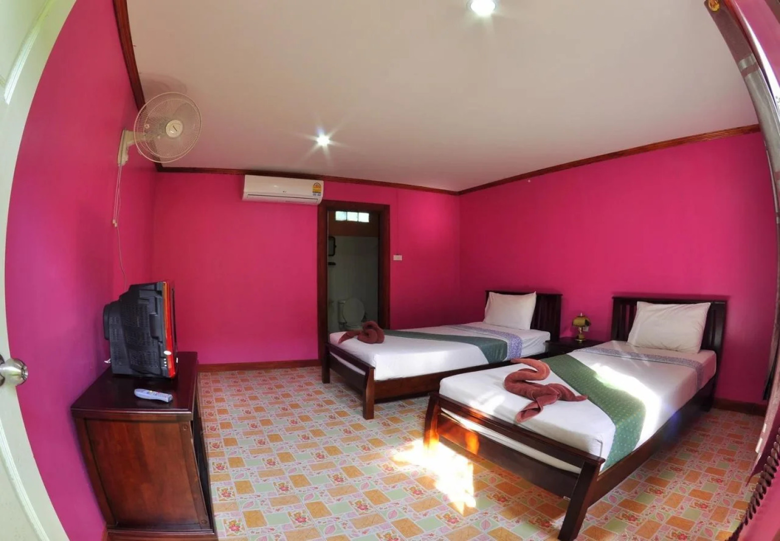 Phi Phi Sand Sea House