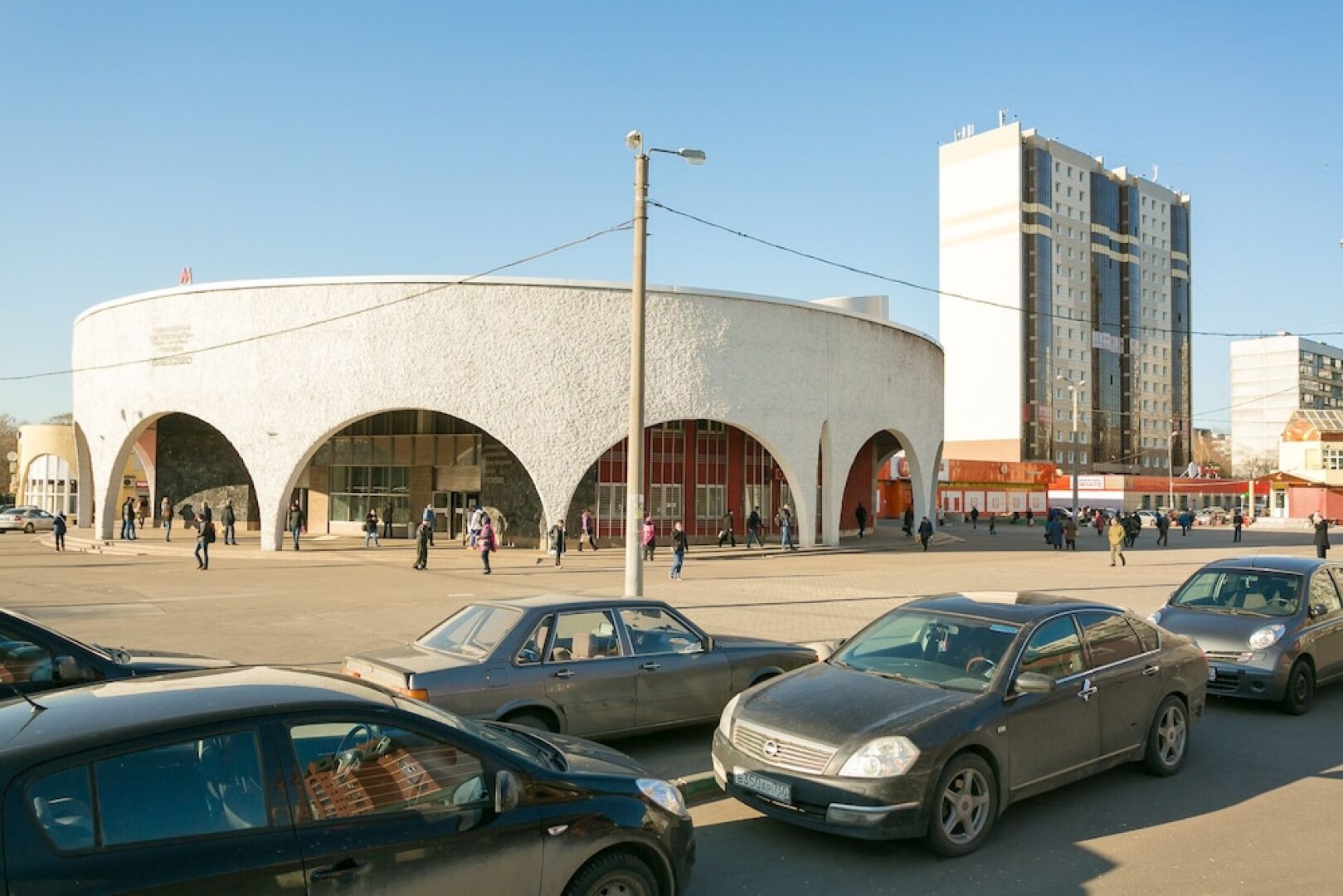 41, м. Орехово, Апартаменты с 3 спальнями возле парка «Царицыно»