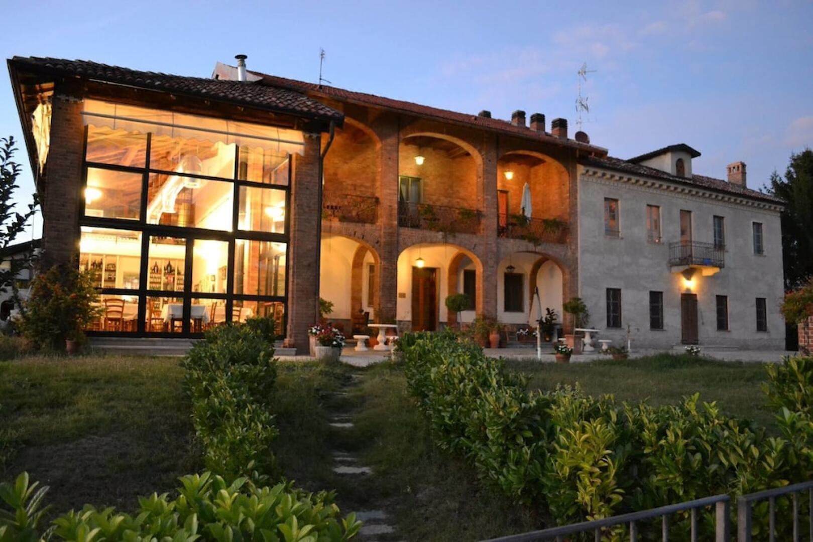 Tenuta Monvillone Country House & Restaurant