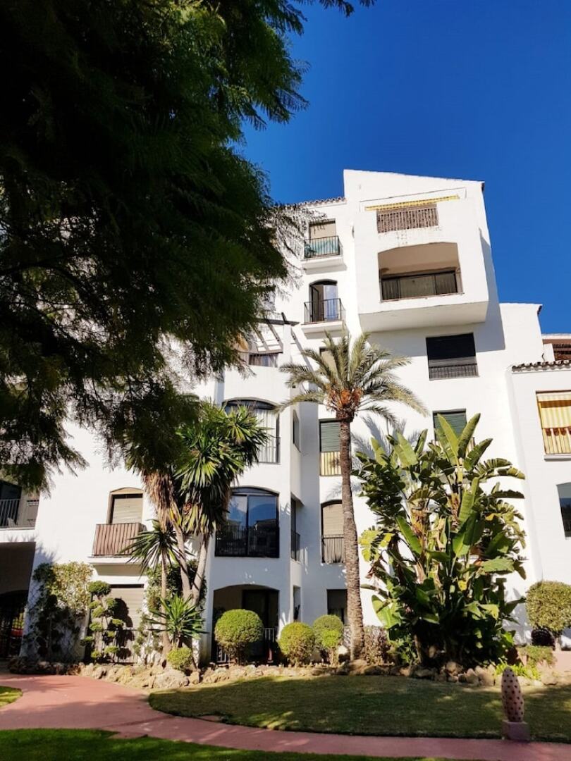 Groundfloor Apartment In Puerto Banus