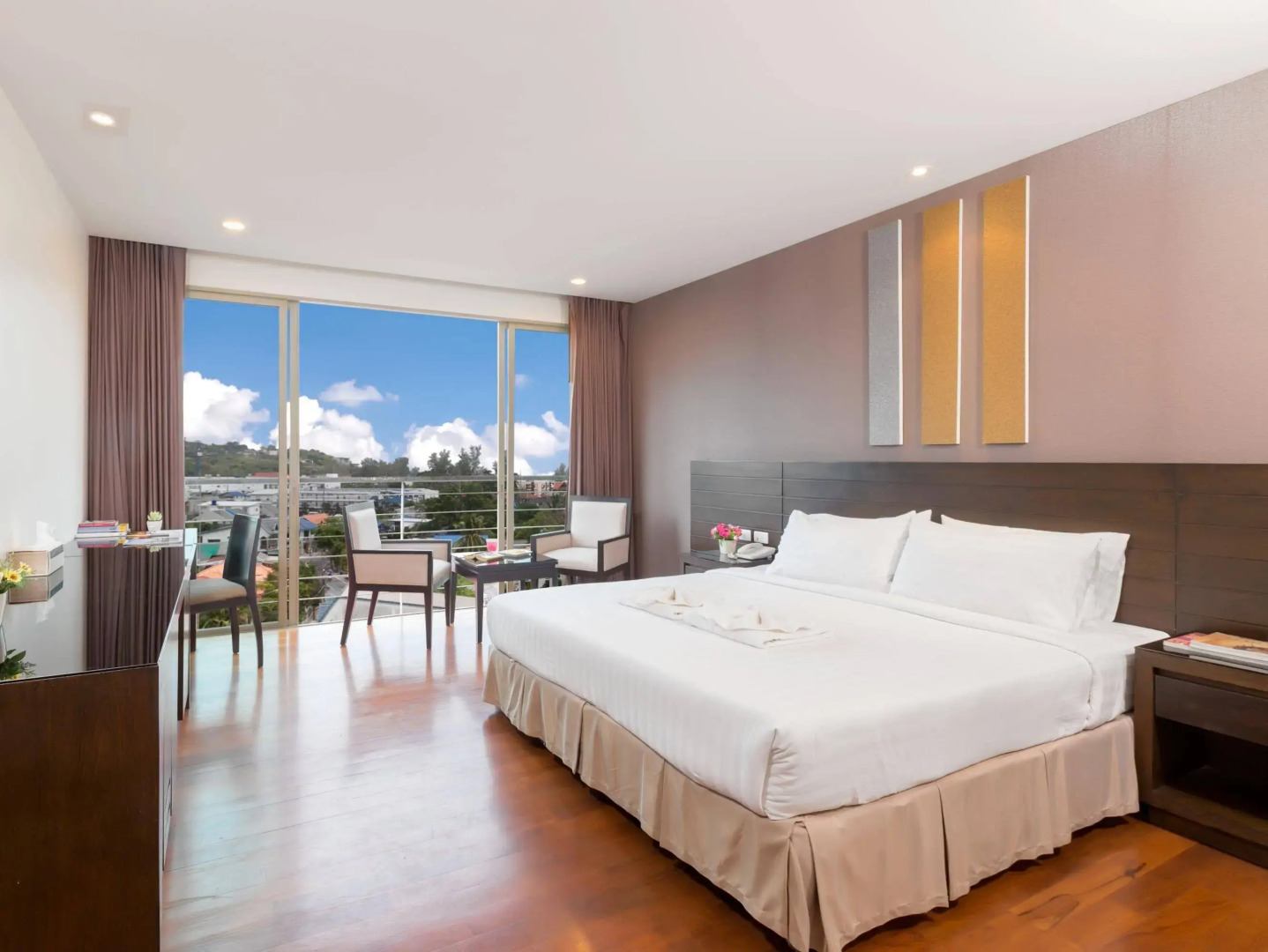 G1 Serviced Apartment Kamala Beach