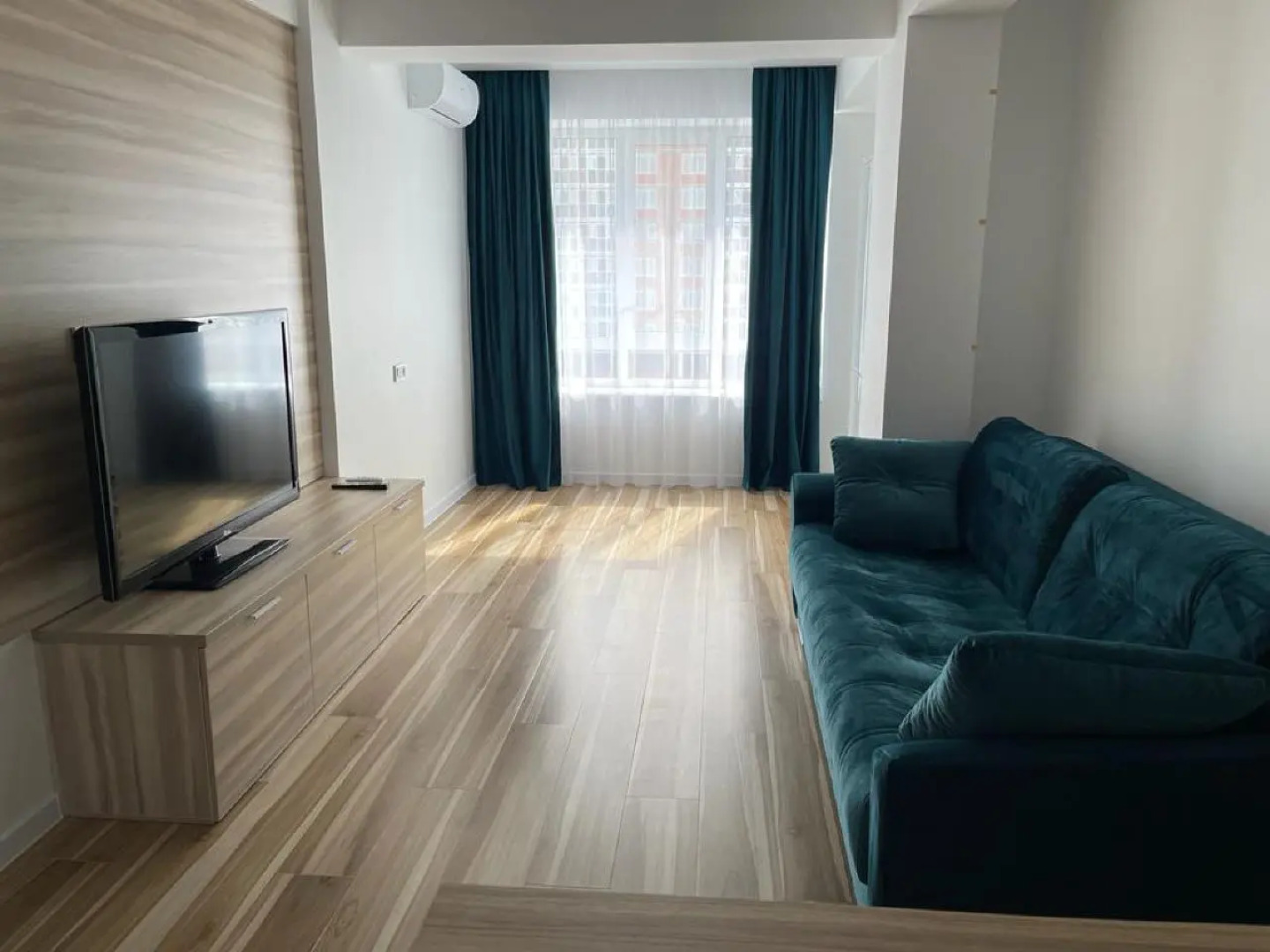 Апартаменты на улице Наумова 5