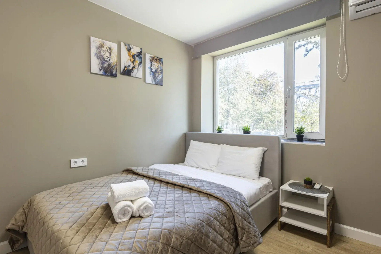 MOKO Apartments (МОКО Апартментс) на Большая Тульская 54