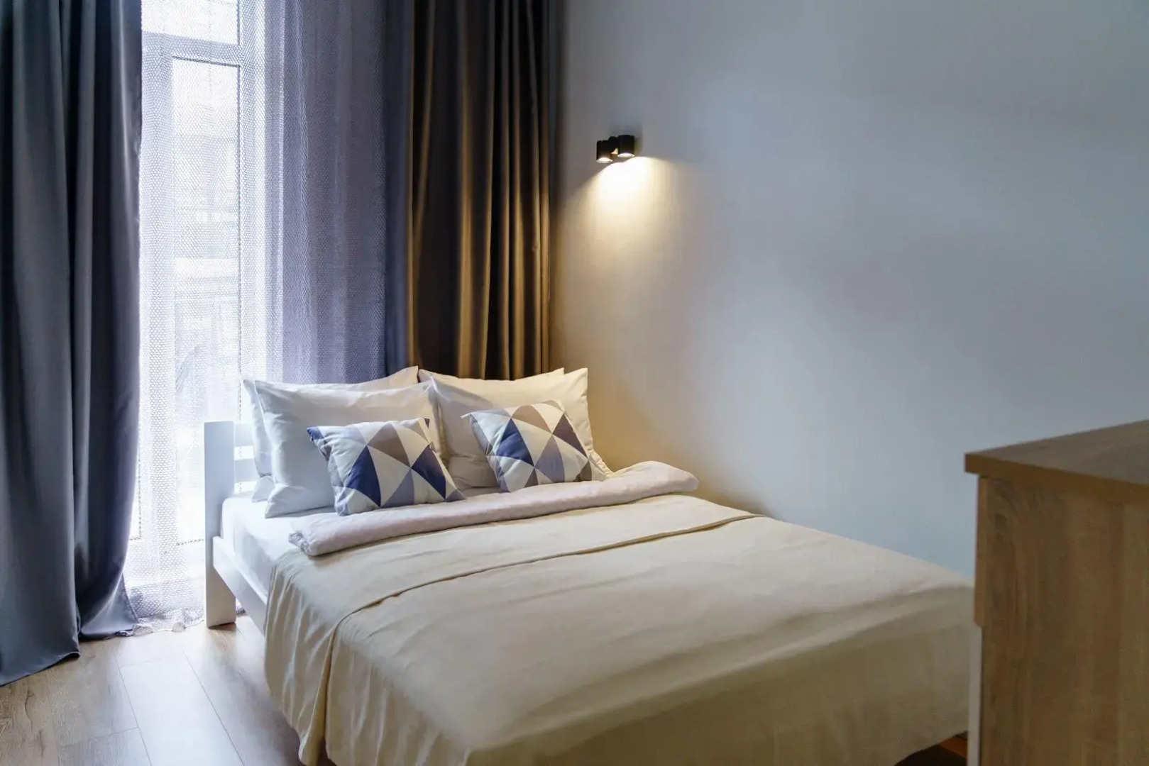 Апартаменты Apart-Deluxe Легенды моря на улице Ленина 15