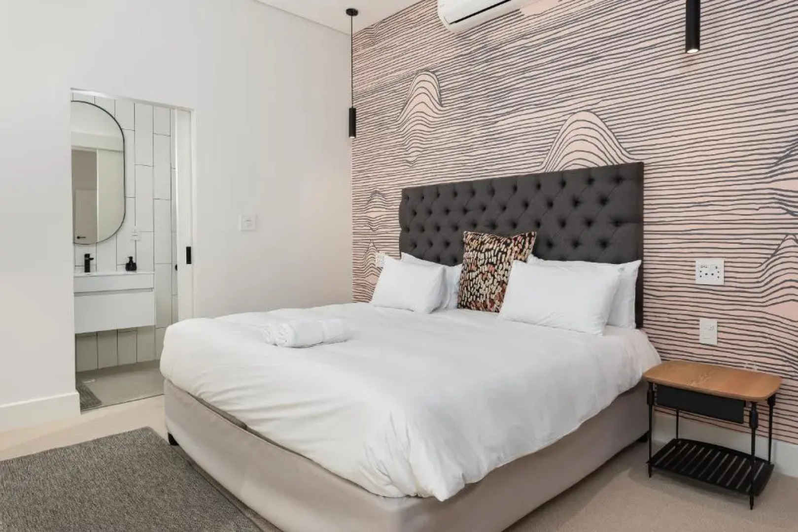 Modern Apartment in De Waterkant | Private Rooftop