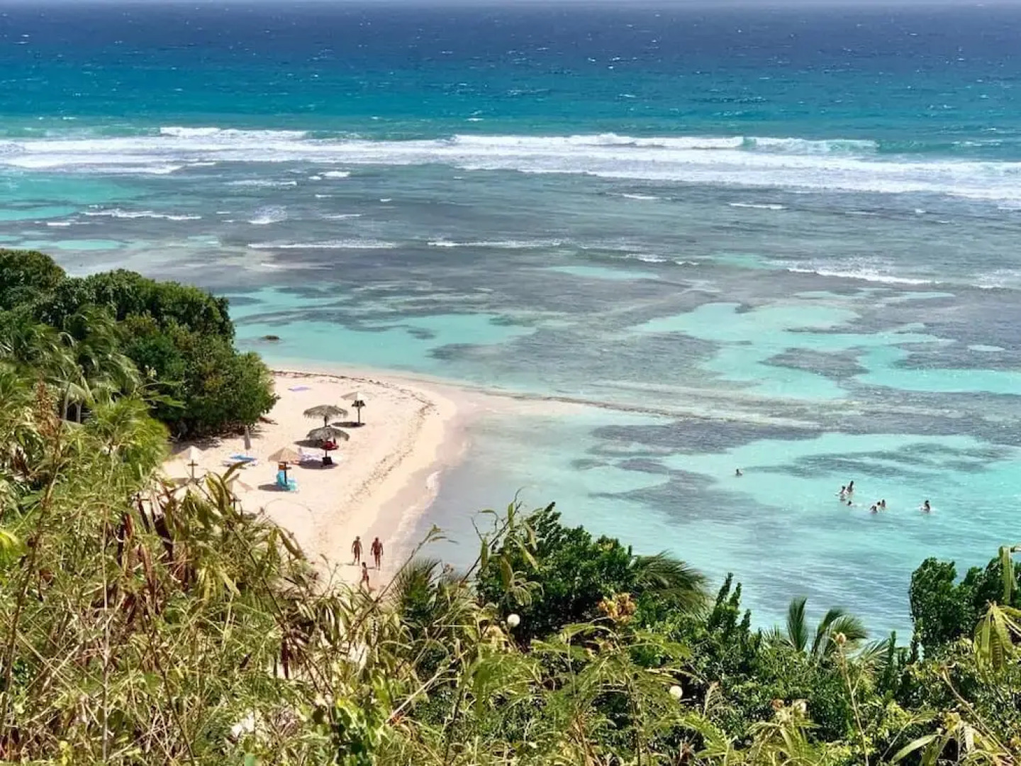 Anse des Rochers Beach & Pool Resort