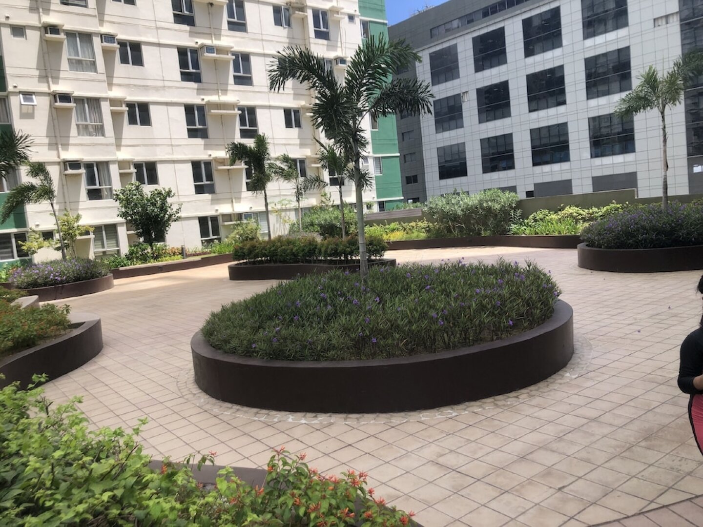 I.T Park Cebu Twin Bed Deluxe Free Fast Wifi & Pool