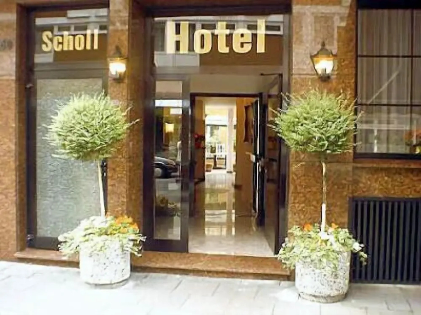 Drei Könige Dom Hotel