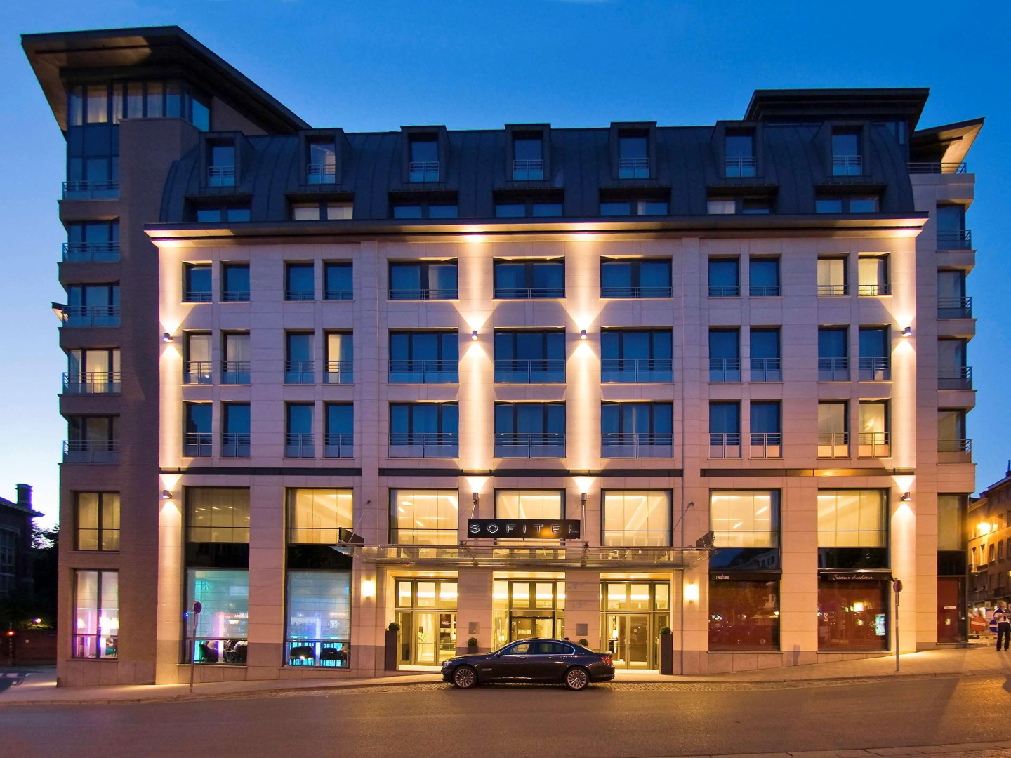 Отель Sofitel Brussels Europe