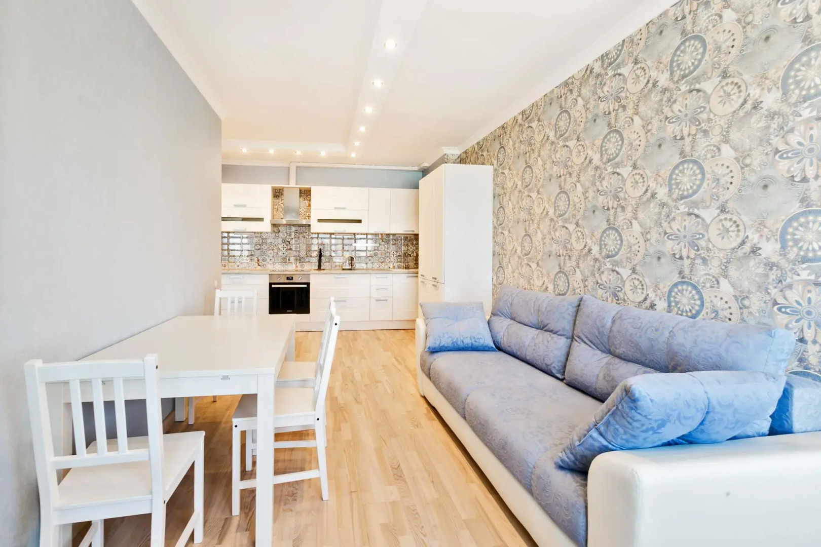 Апартаменты Laspace (Ласпейс)