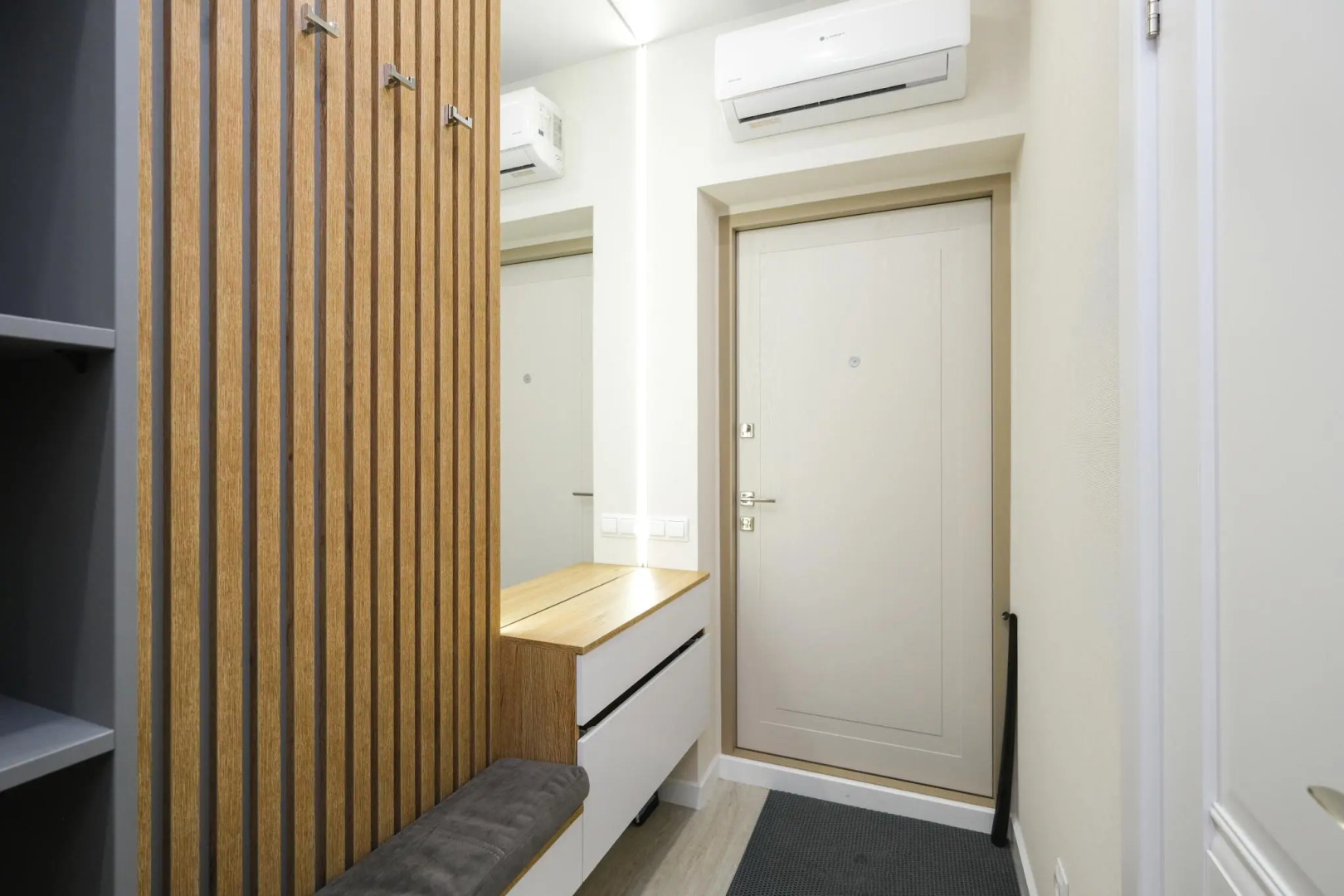 Room Hotel (Рум Хотел) на улице Державина