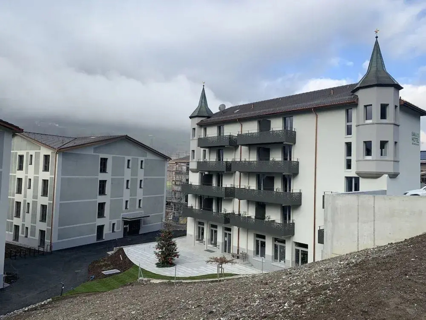 Emma's Hotel - Bed & Breakfast Self Check-in Hotel