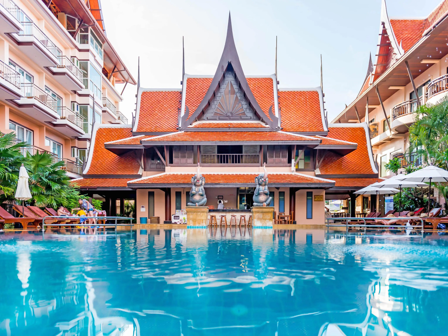 Курорт Nipa Resort