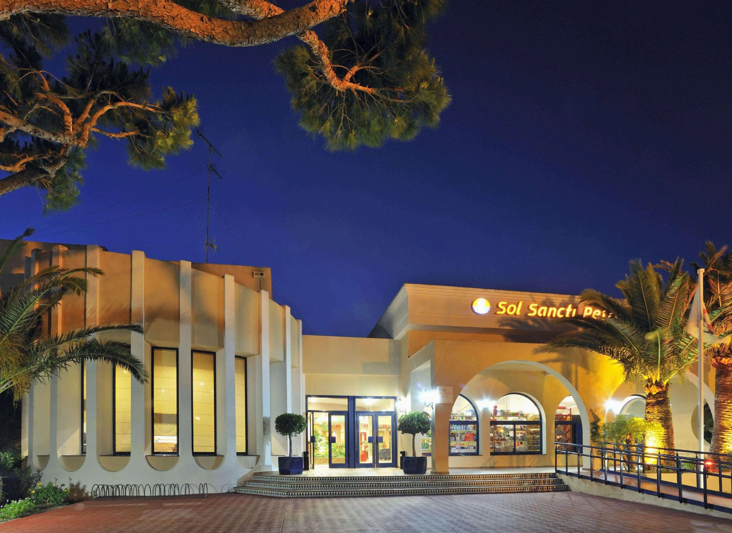 Sol Sancti Petri Apartamentos